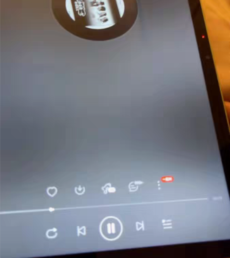 自用华硕平板，买来才1个多月，自己本身有笔...