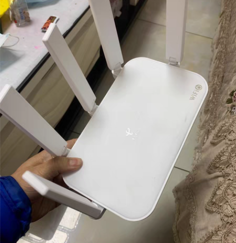 包邮中兴E1630 感兴趣的话点“我想要”...