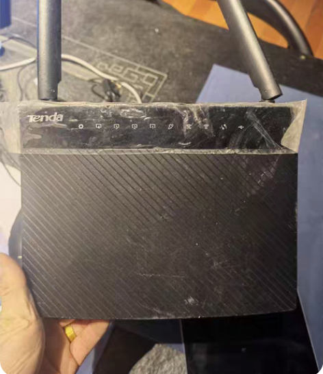 腾达路由器，ac9千兆路由器 感兴趣的话点...