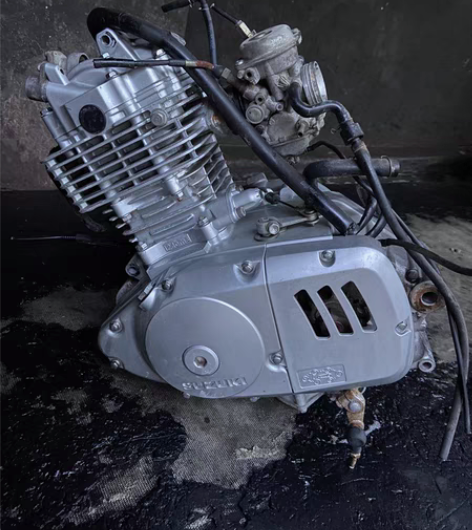 包邮国三铃木钻豹125机器，铃木王发动机，...