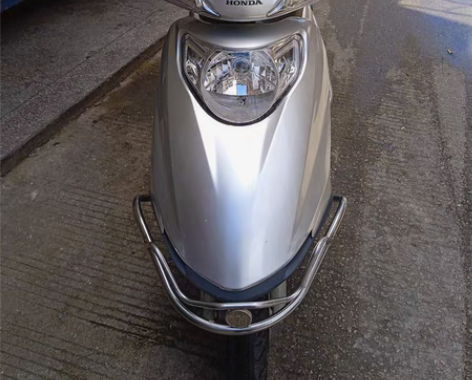 包邮个人出台自用五羊本田踏板摩托车 外观九...