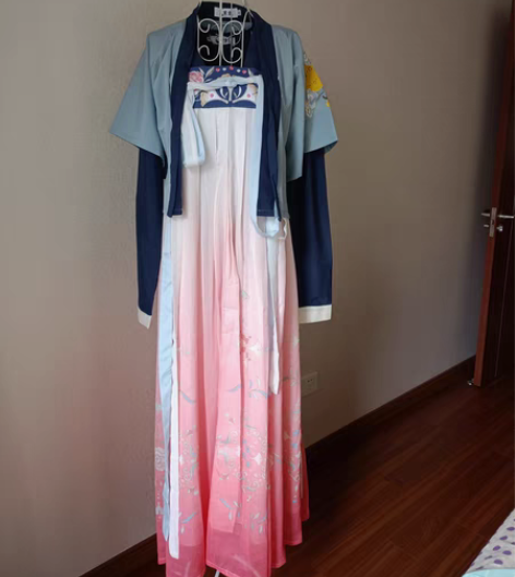 包邮入手绝对不亏，全新齐胸襦裙汉服三件套 ...