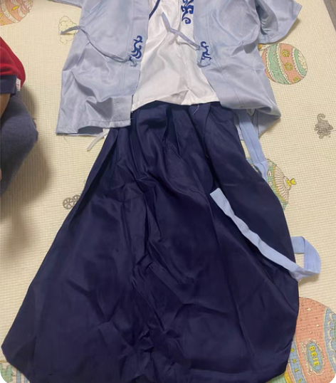 包邮男童汉服表演服三件套，130尺码，便宜...