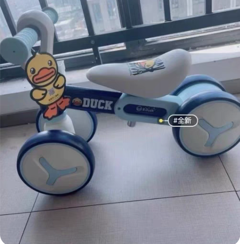 包邮全新包邮乐的小黄鸭平衡车儿童无脚踏1-...