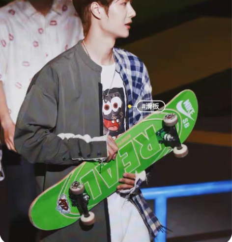 包邮【王一博同款滑板】初学者潮牌滑板新手双...
