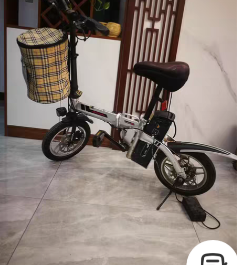 爱玛新款折叠电动车，买3年多了，没怎么骑，...