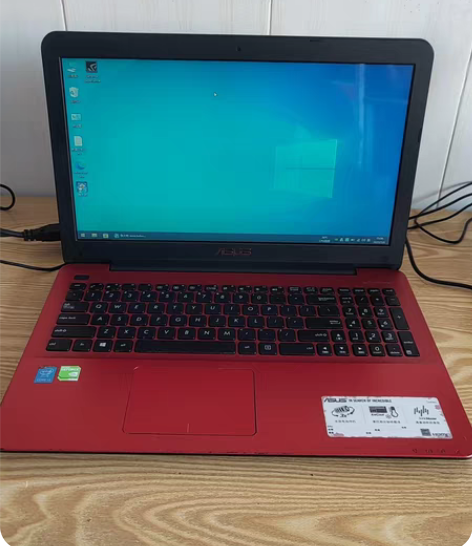 华硕X555LD笔记本电脑。成色新 图为实...