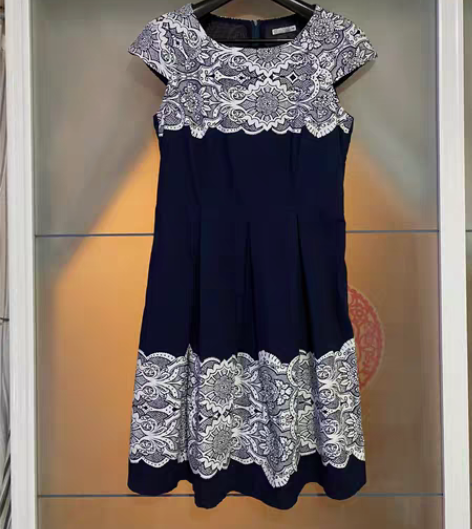 包邮全新新中式青花瓷风格棉布裙，裙摆打折设...