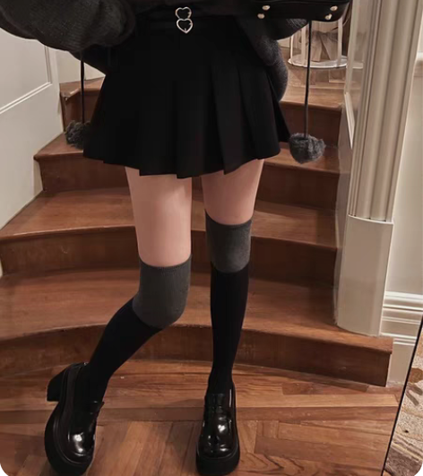 IN MIMIFACE黑色百褶裙半身裙女春...