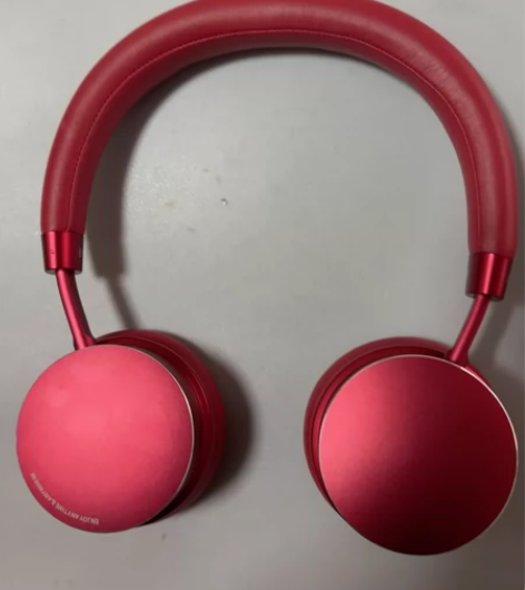 睿量REMAX蓝牙耳机型号：520HB。耳...