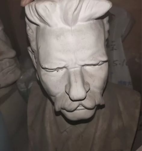 石膏像，人物，高尔基，大头，托尔斯泰，海盗...