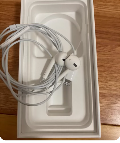 苹果手机全新原装取卡针，原装外包装，一起打...