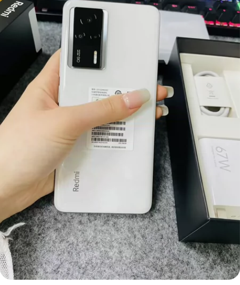 红米K60E 8256白色 成色99新，没...