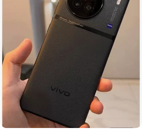 vivo X90 8GB+256GB ，天...