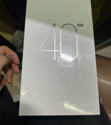 中兴远航40pro+新的未拆封 灰色8+2...