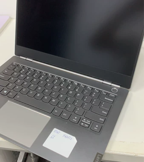 出售一台二手笔记本电脑 联想 型号Thin...