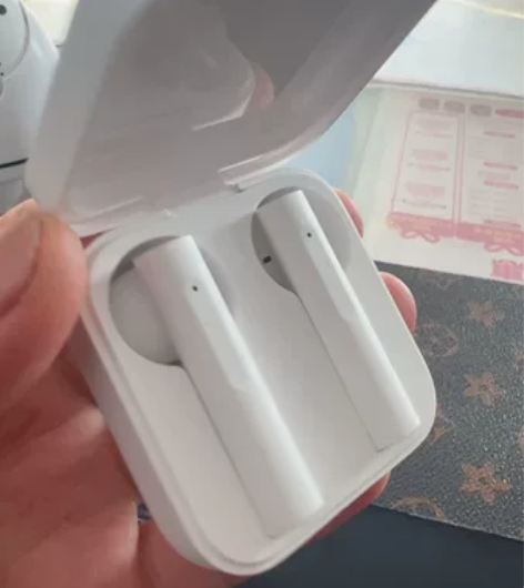 小米air 2 se二手，59带走。 感兴...