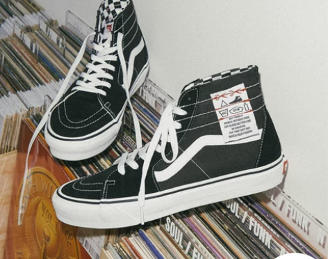 VANS/范斯 高帮经典黑白SK8-HI可...