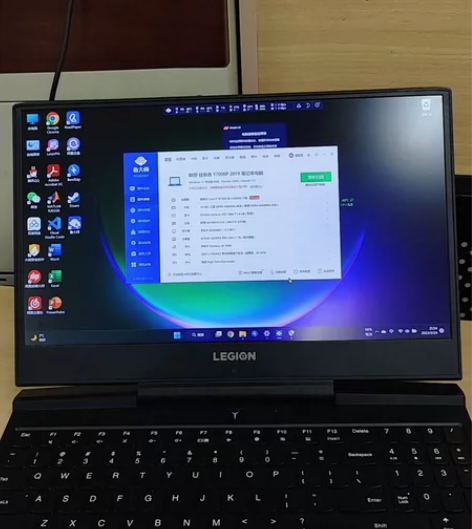 联想拯救者y7000p 2019款 大学使...