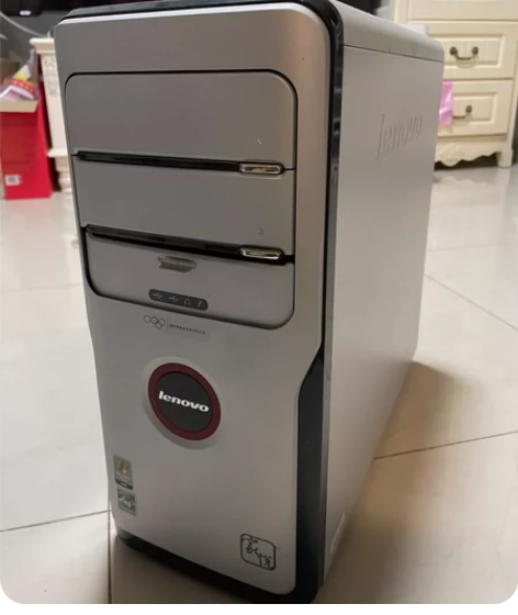 联想台式机，一切正常，运行平顺，配置是赛扬...