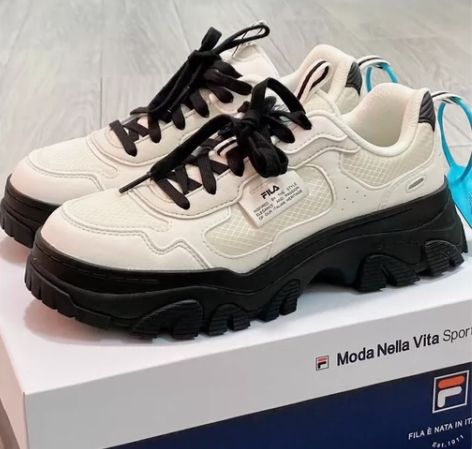 斐乐hike女鞋老爹鞋低帮，亲姐姐买的不要...