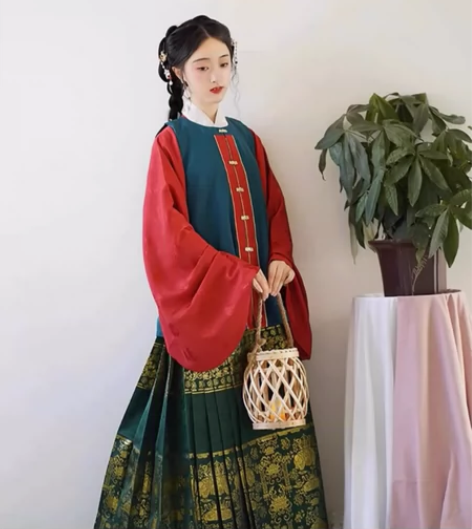 兰若庭 汉服 明制 比甲 S码 绿色比甲 ...