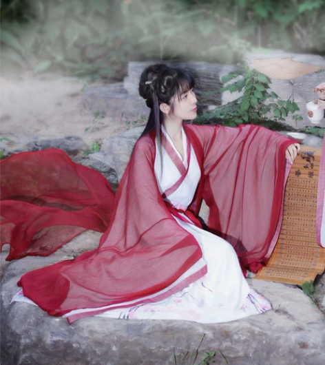 （出租）如梦霓裳汉服女中国风襦裙大袖衫相思...