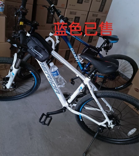 卖辆山地自行车，如图如视频，很新很好骑，8...
