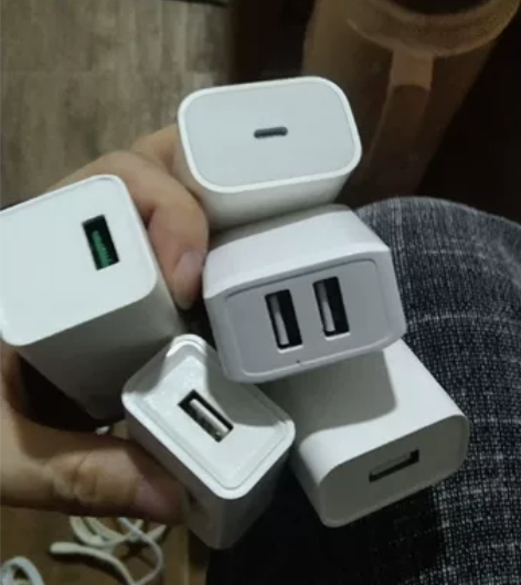 苹果/安卓的充电线+随便充电头10，直插充...