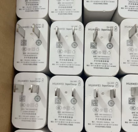 华  为 荣耀40w充电头~二手旧的！保原...