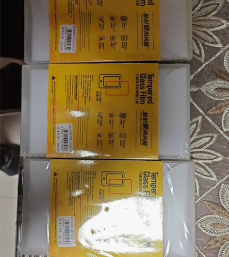 钢化膜三盒15元，一盒两片装，全新，仅限江...