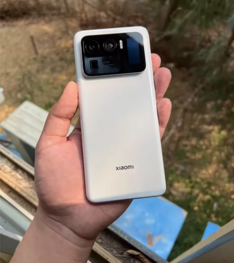小米11Ultra 12+256G陶瓷白，...