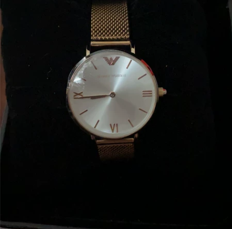 阿玛妮女士手表2021新款时尚潮流十大简约...