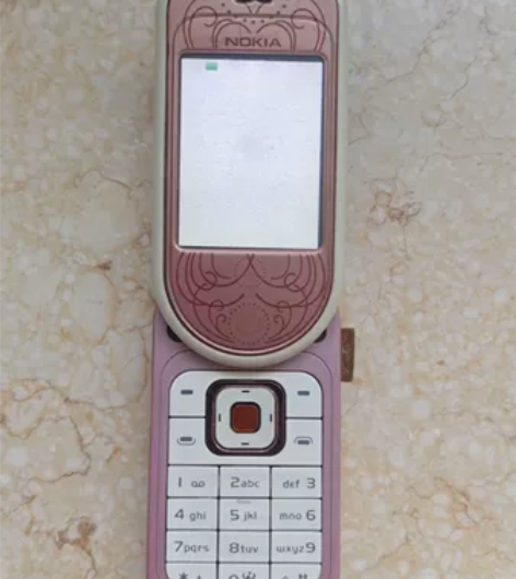 诺基亚7370 手机国行，支持移动联通，插...