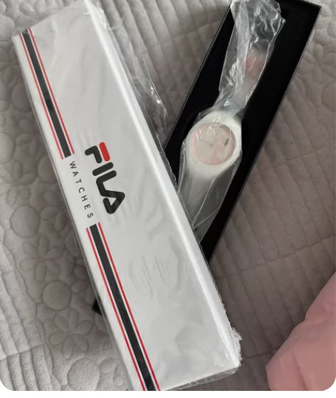 【博主全新闲置】FILA斐乐果冻手表FLL...