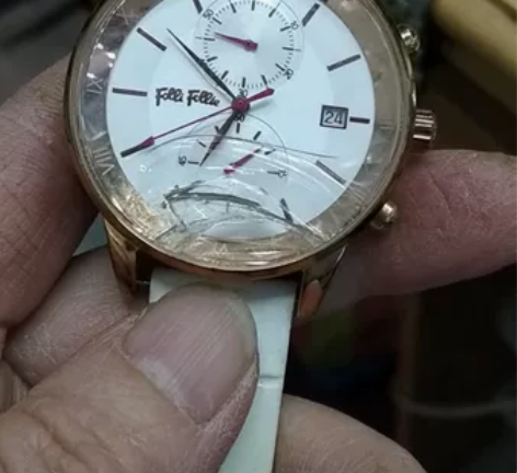 刚刚收回来的手表，手表太多没有测试过是否正...