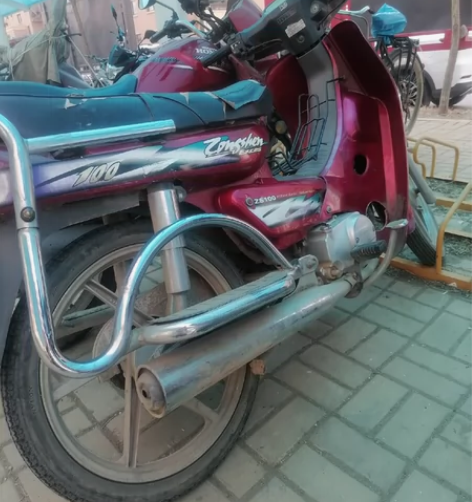 宗申100摩托车，要离开了，不好带走，车况...