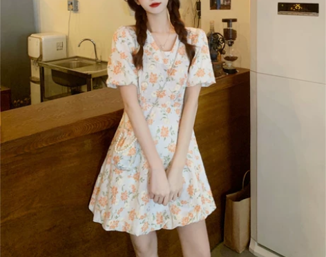 ?碎花连衣裙女装夏季2021新款法式初恋甜...