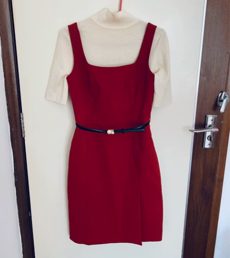 欧碧倩专柜入，36码背带裙，穿两次转闲置。...