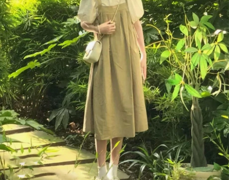 韩版学院风甜美泡泡袖少女两件套连衣裙小个子...
