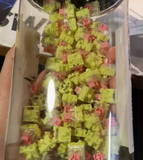 TTC金粉轴V2，82颗 感兴趣的话点“我...