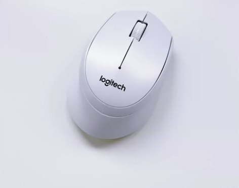 近全新罗技(Logitech)M330 白...