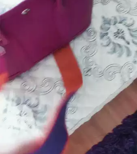 全新包包纯牛皮便宜出售 感兴趣的话点“我想...