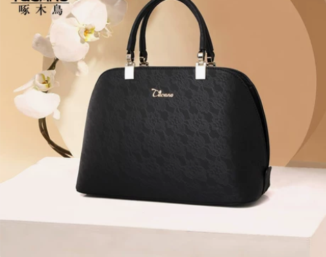 啄木鸟包包女2019新款女包春季时尚贝壳包...