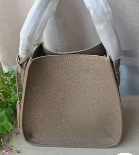 【全新】稻草人真皮水桶手提包翅膀包菜篮子通...