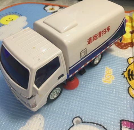 道具清扫车玩具 八成新,不退不换,介意谨慎...