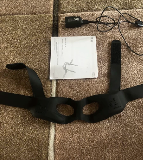 雅萌眼部美容仪，就试用过一次，太懒了，想不...