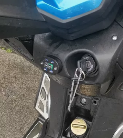 三友牌摩托车1年不到的车，新车1.2w 才...