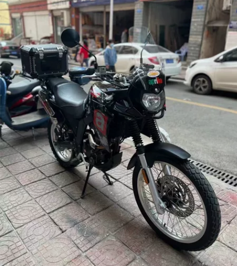 19年阿普利亚adv150，手续齐全可以过...