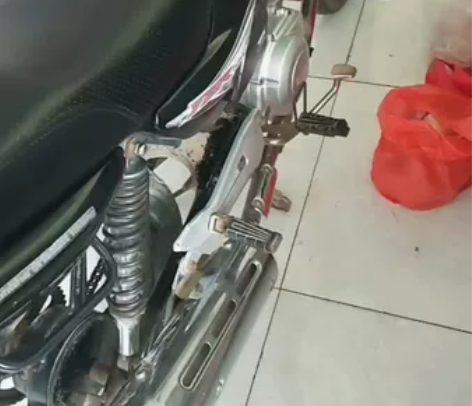 2008年雅马哈天剑整车原装发动机一颗螺丝...